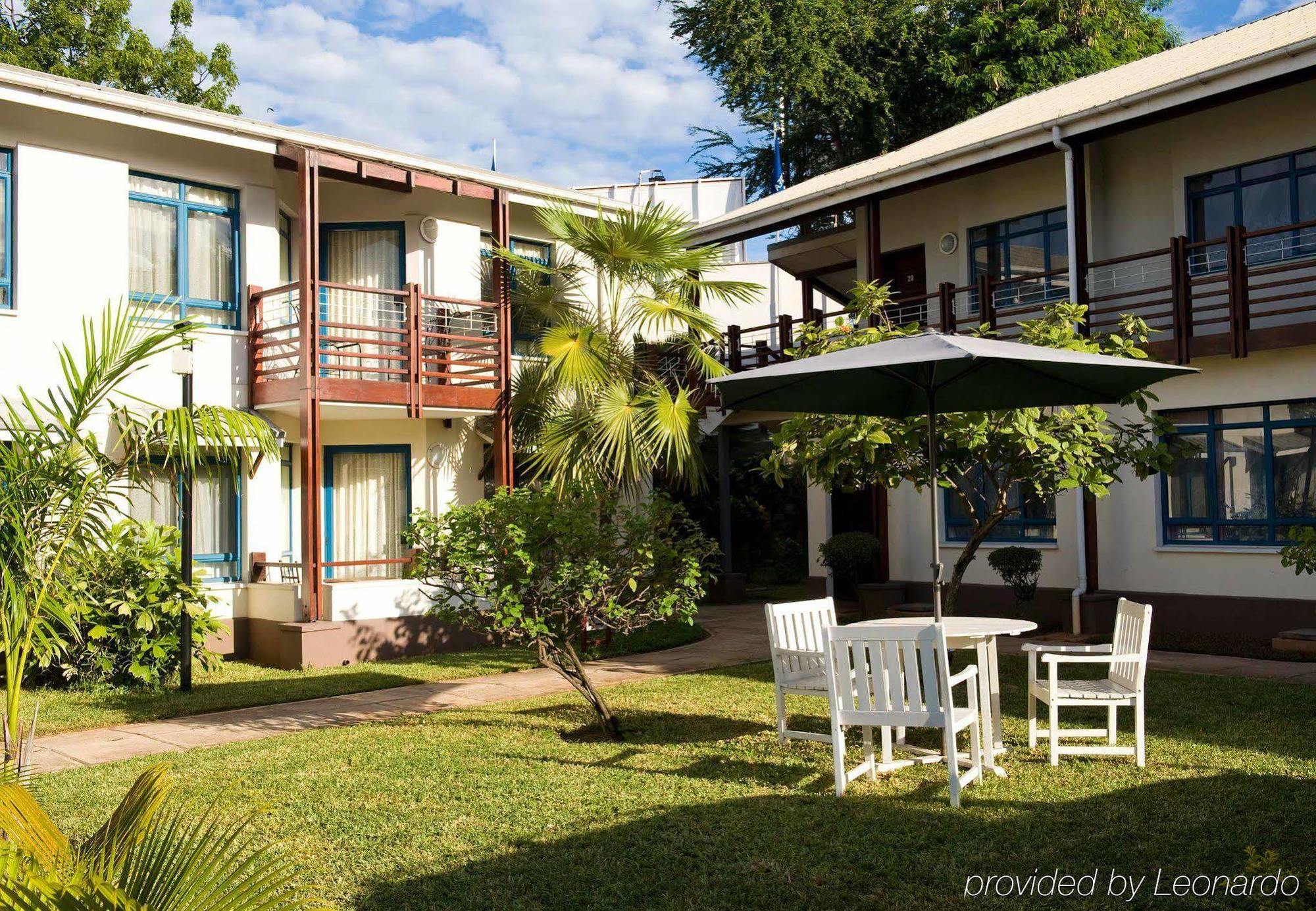 Protea Hotel By Marriott Dar Es Salaam Oyster Bay Exterior foto